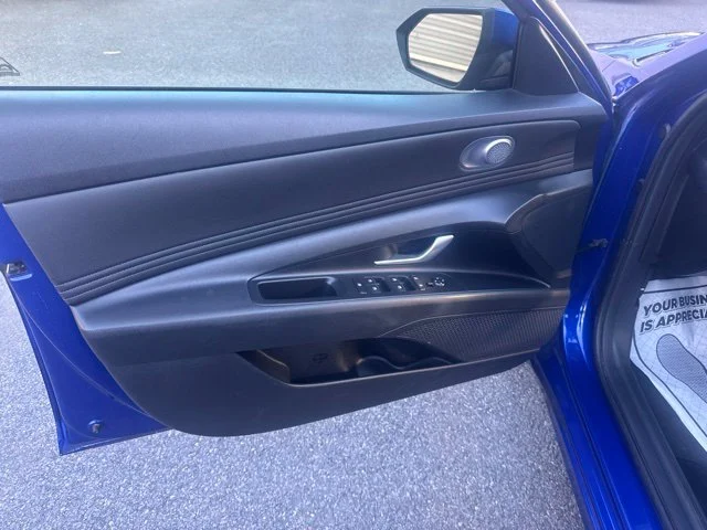 Used 2023 Blue Hyundai SEL image 31