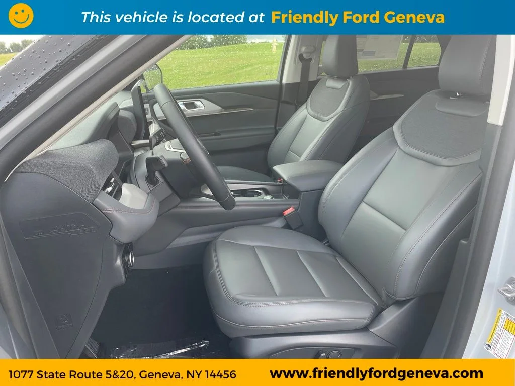 Used 2026 Space White Metallic Ford Active image 14