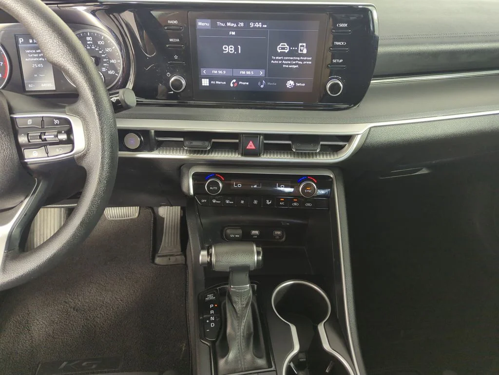 Used 2023 Red Kia LXS image 25
