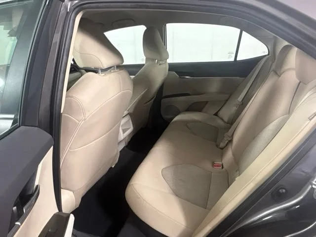Used 2023  Toyota Hybrid LE image 20