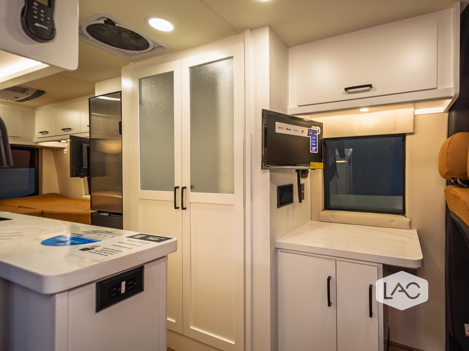 Used 2025 Iridium Silver Coachmen M-24 | Dual-Twin Beds|Generator|Electrical Pkg image 30
