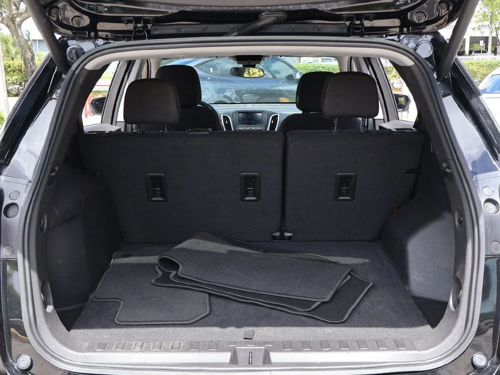 Used 2024 Black Chevrolet LT image 18