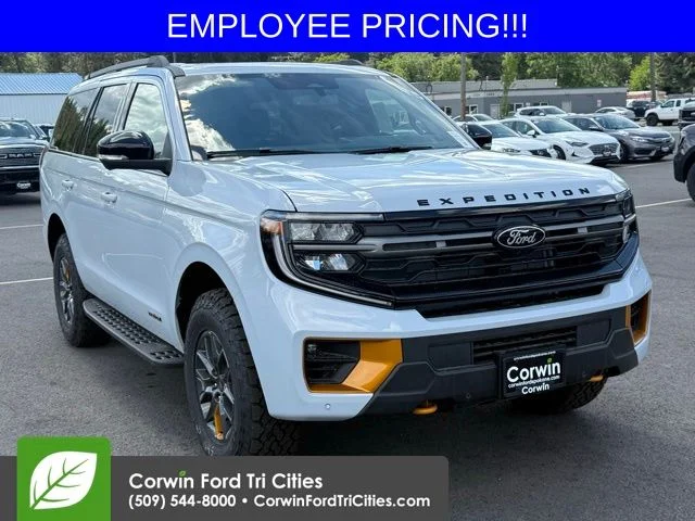 2026 Ford Expedition Tremor 4x4's photo