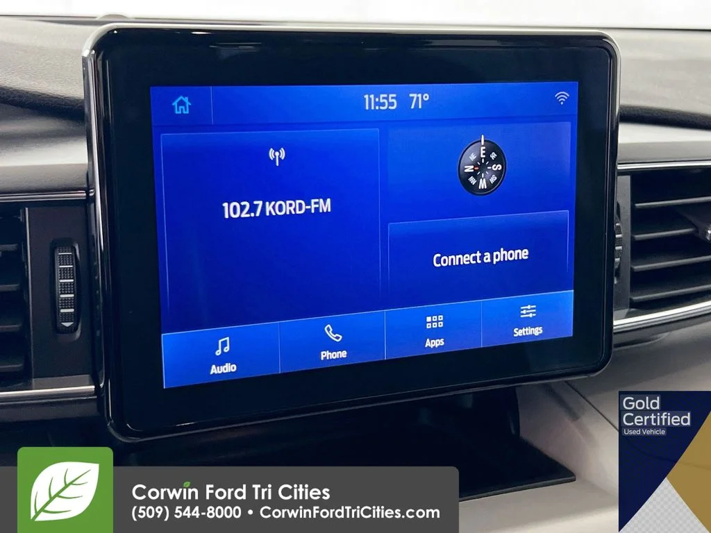 Used 2024 Iconic Silver Metallic Ford XLT image 22