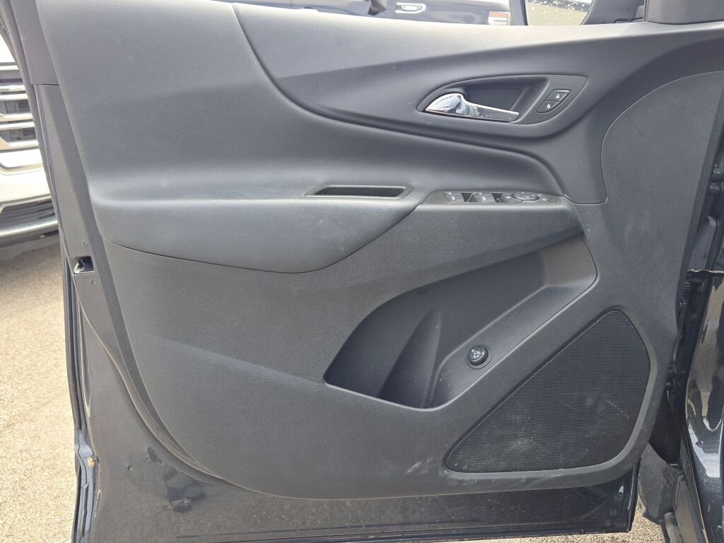 Used 2023 Gray Chevrolet LT image 20