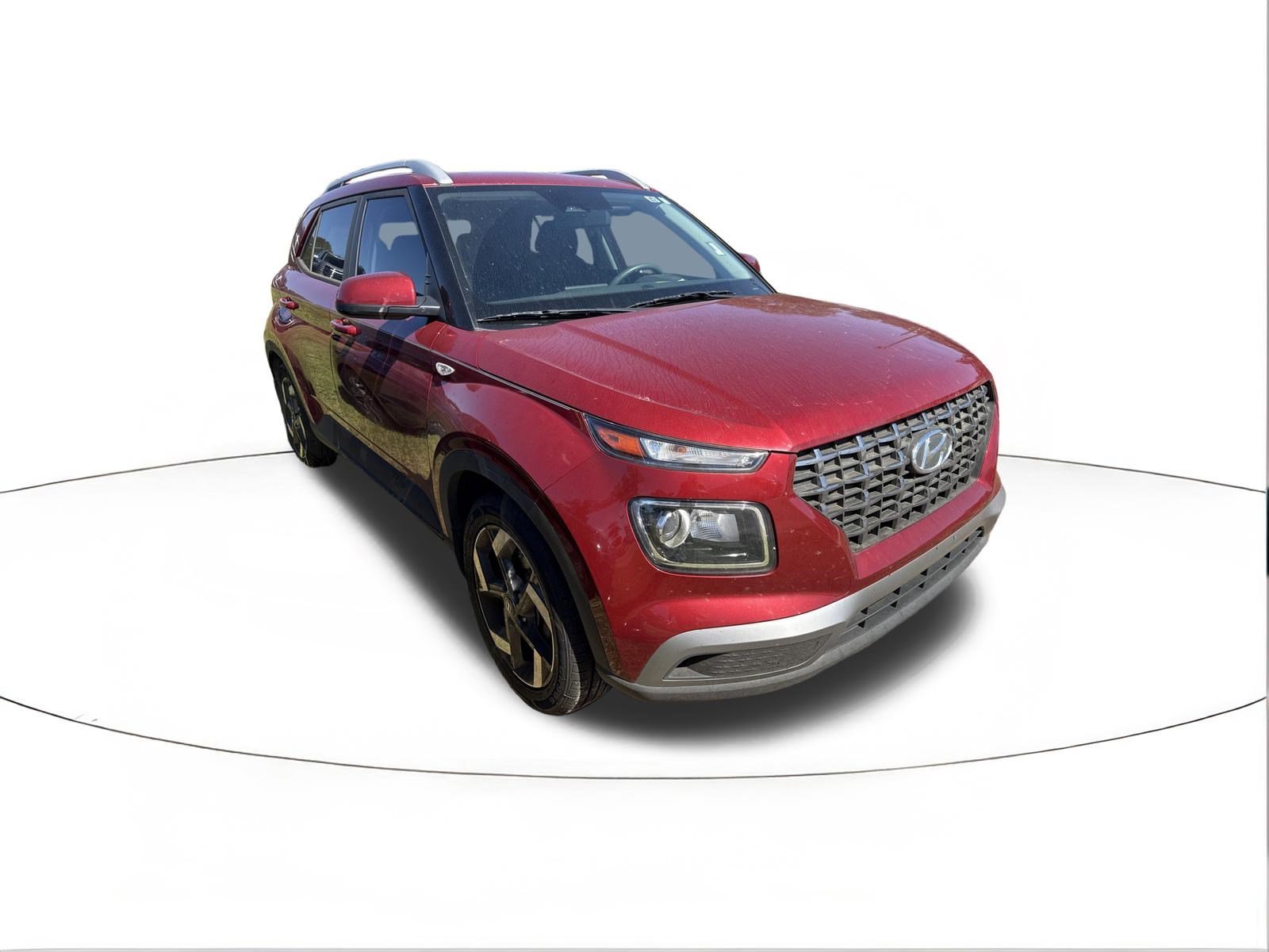 Used 2024 Ultimate Red Hyundai SEL image 1