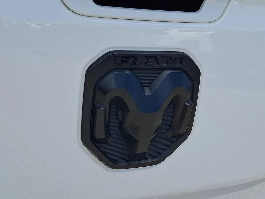 Used 2022 Bright White Clearcoat Ram Big Horn image 32