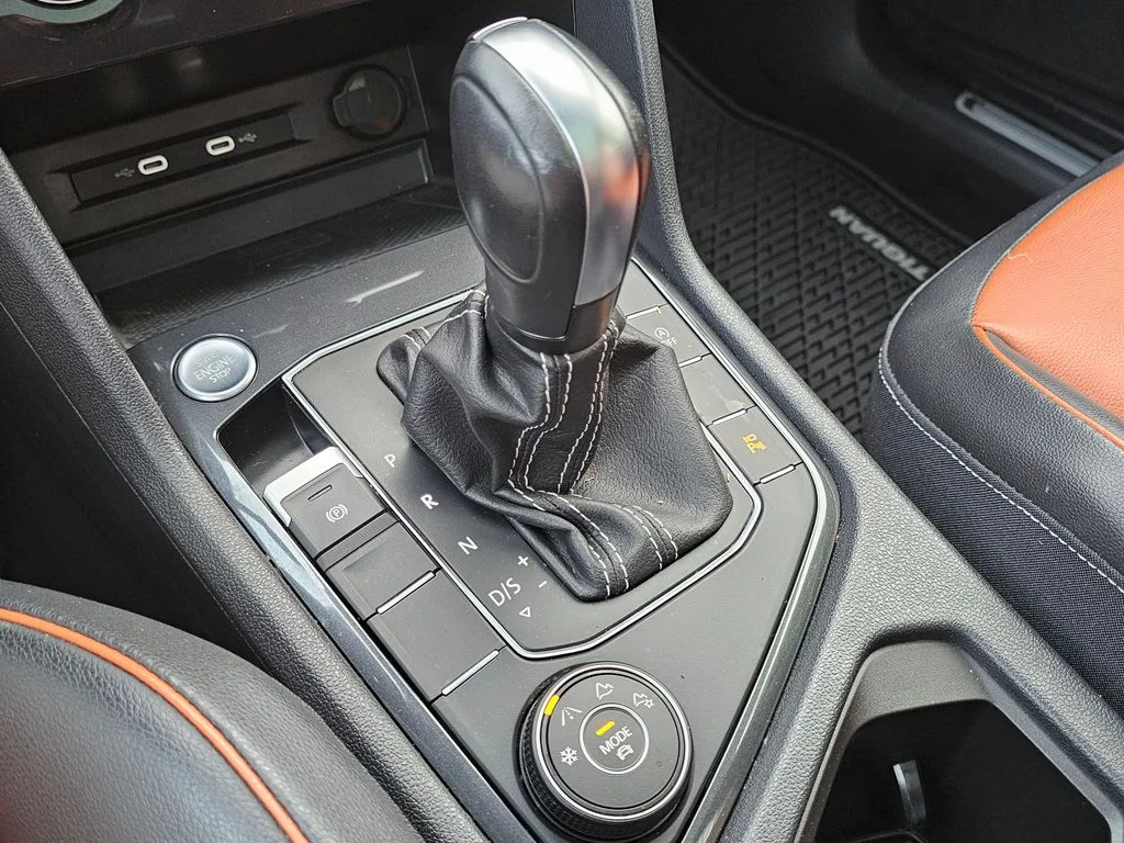 2021 Volkswagen Tiguan SEL Premium R-Line - Photo 34