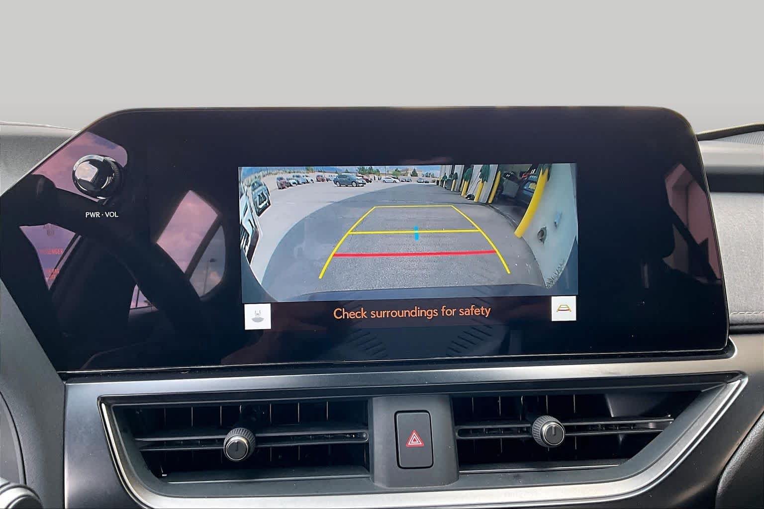 Used 2025 Iridium Lexus Premium image 23