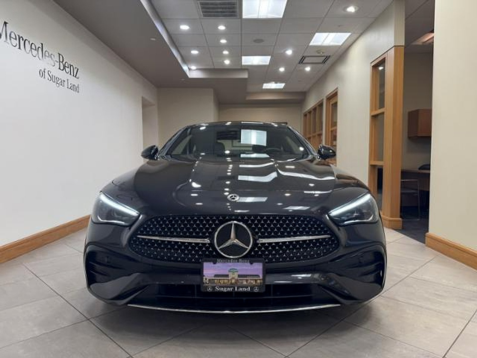Certified Used 2025 Graphite Grey Metallic Mercedes-Benz 4MATIC® image 2