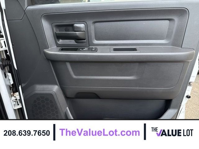 Used 2011 White Ram ST image 12