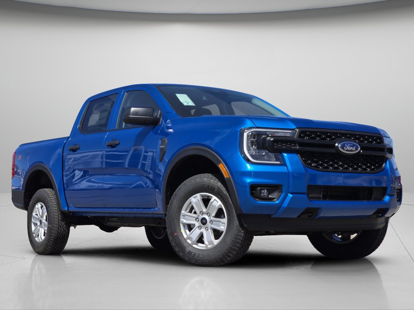 New 2026 Velocity Blue Metallic Ford XL image 2