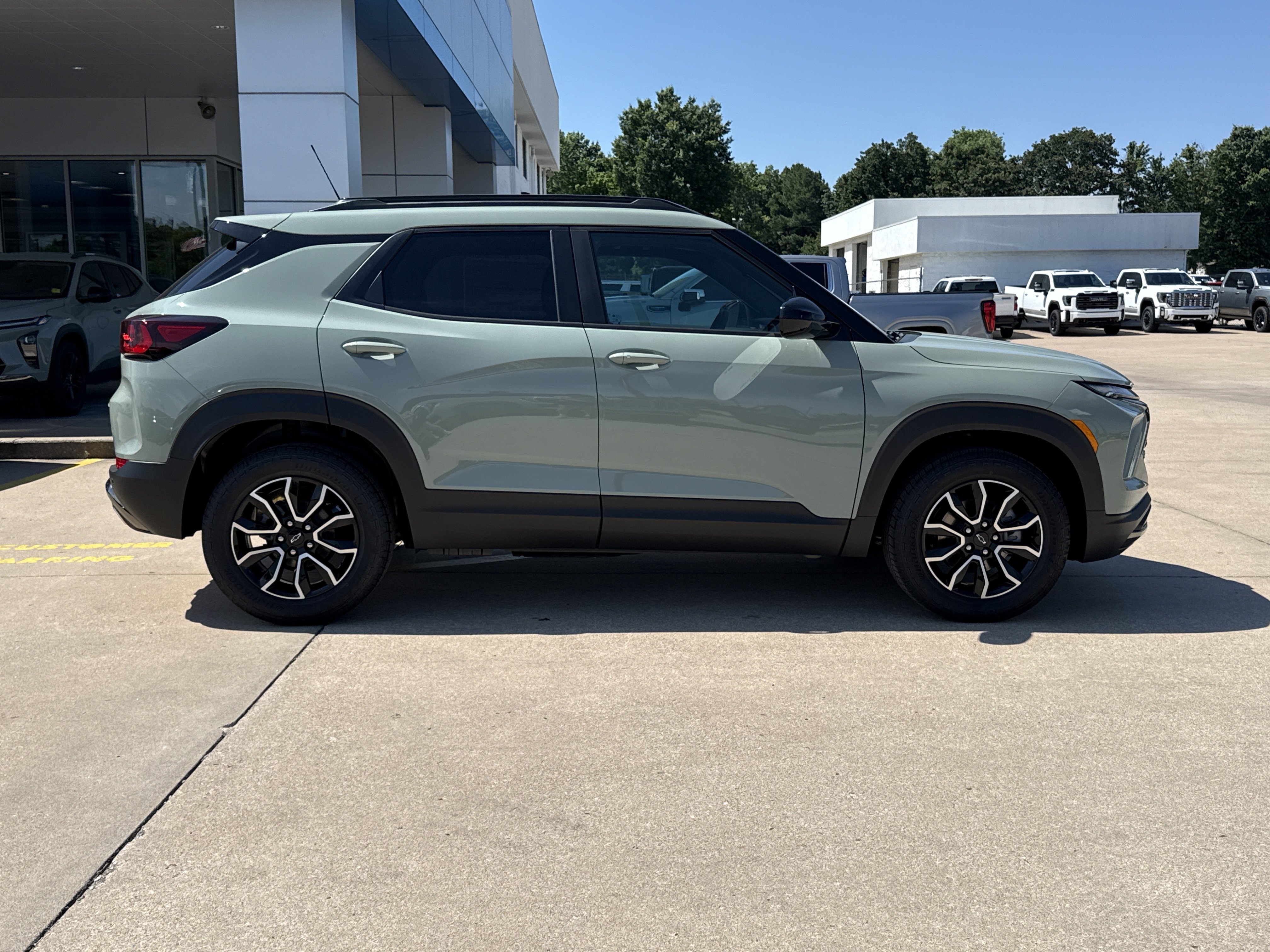 2026 Chevrolet Trailblazer Activ - Photo 2