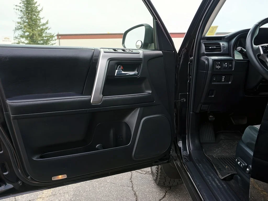 2021 Toyota 4Runner SR5 - Photo 14