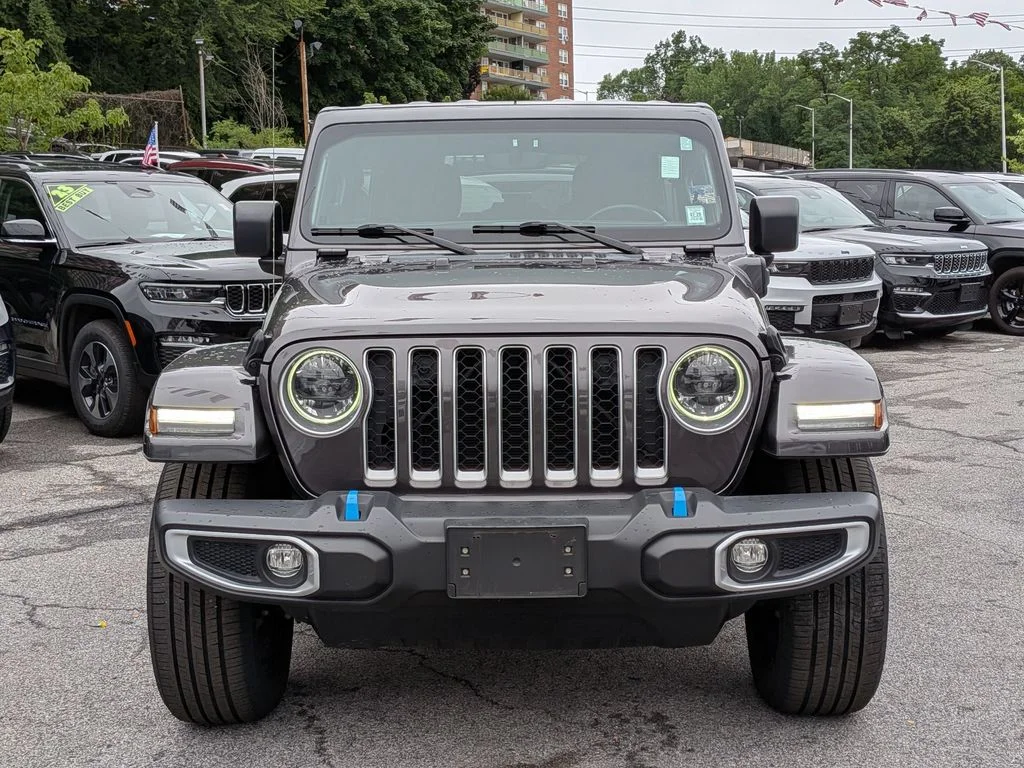 Used 2023 Gray Jeep Sahara 4xe image 3