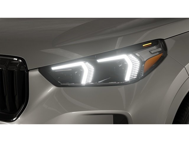 New 2027 Space Silver Metallic BMW xDrive28i image 6