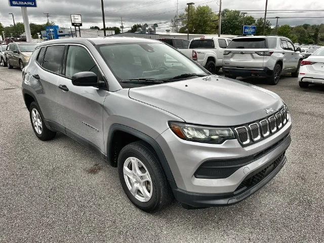 Used 2022 Silver Jeep Sport image 11