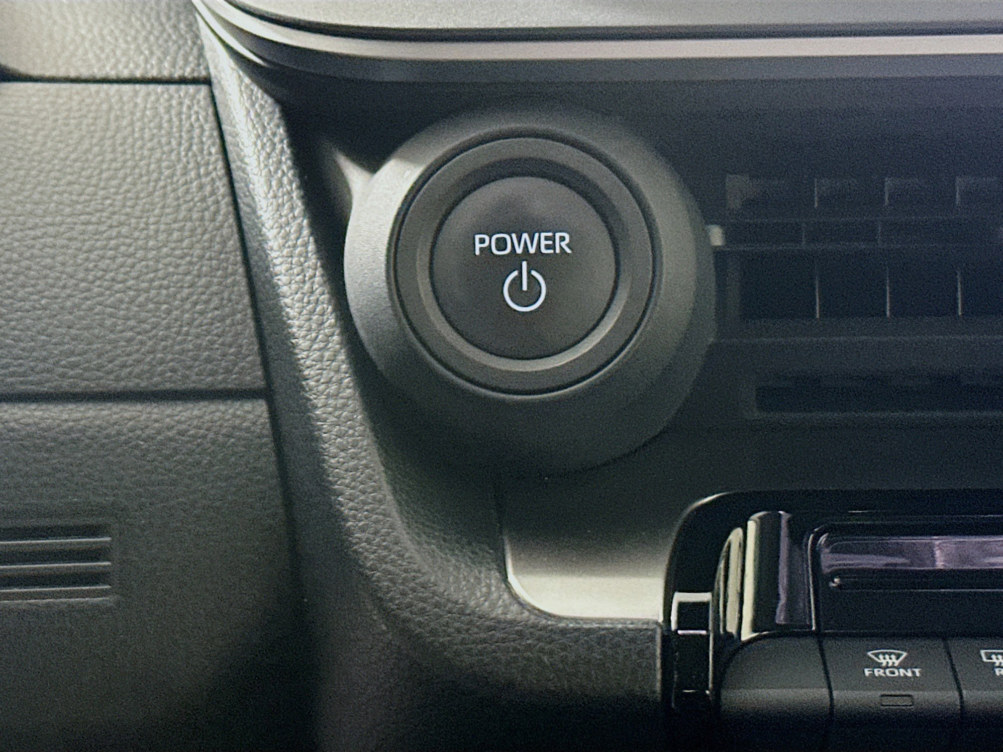 Used 2023 Pearl Toyota LE image 20
