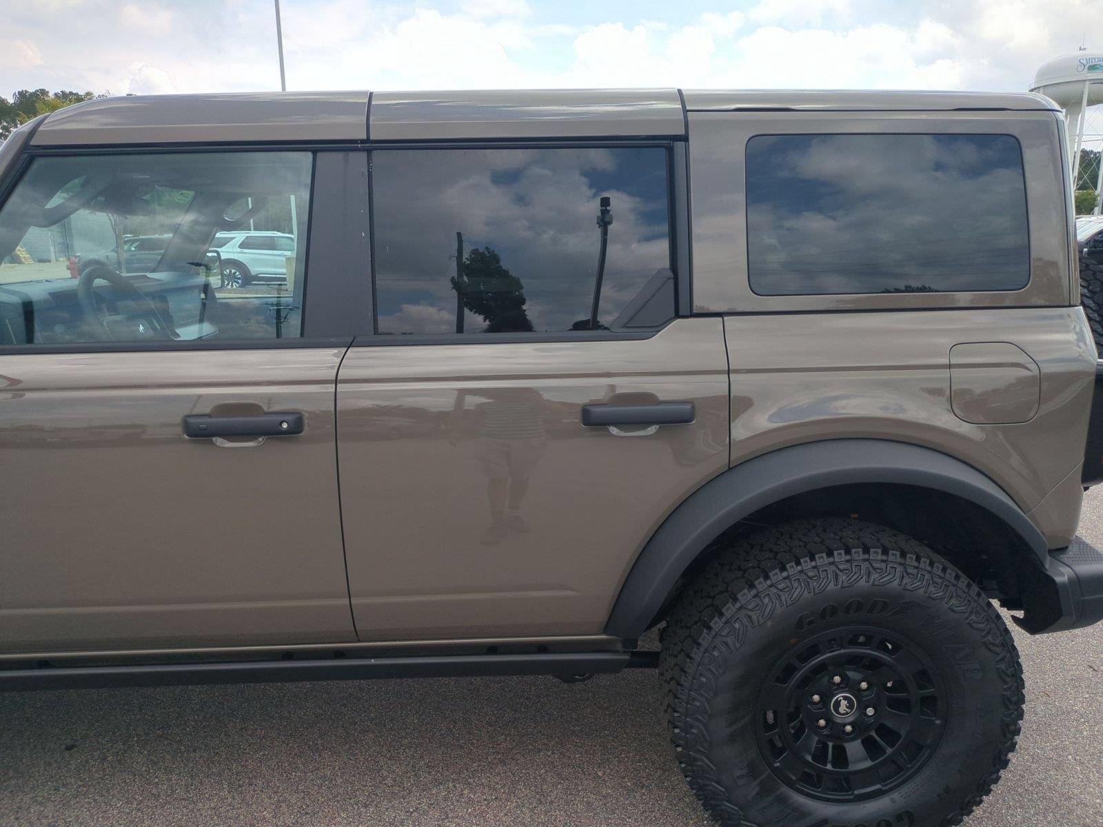 New 2026 Marsh Gray Ford Badlands® image 31