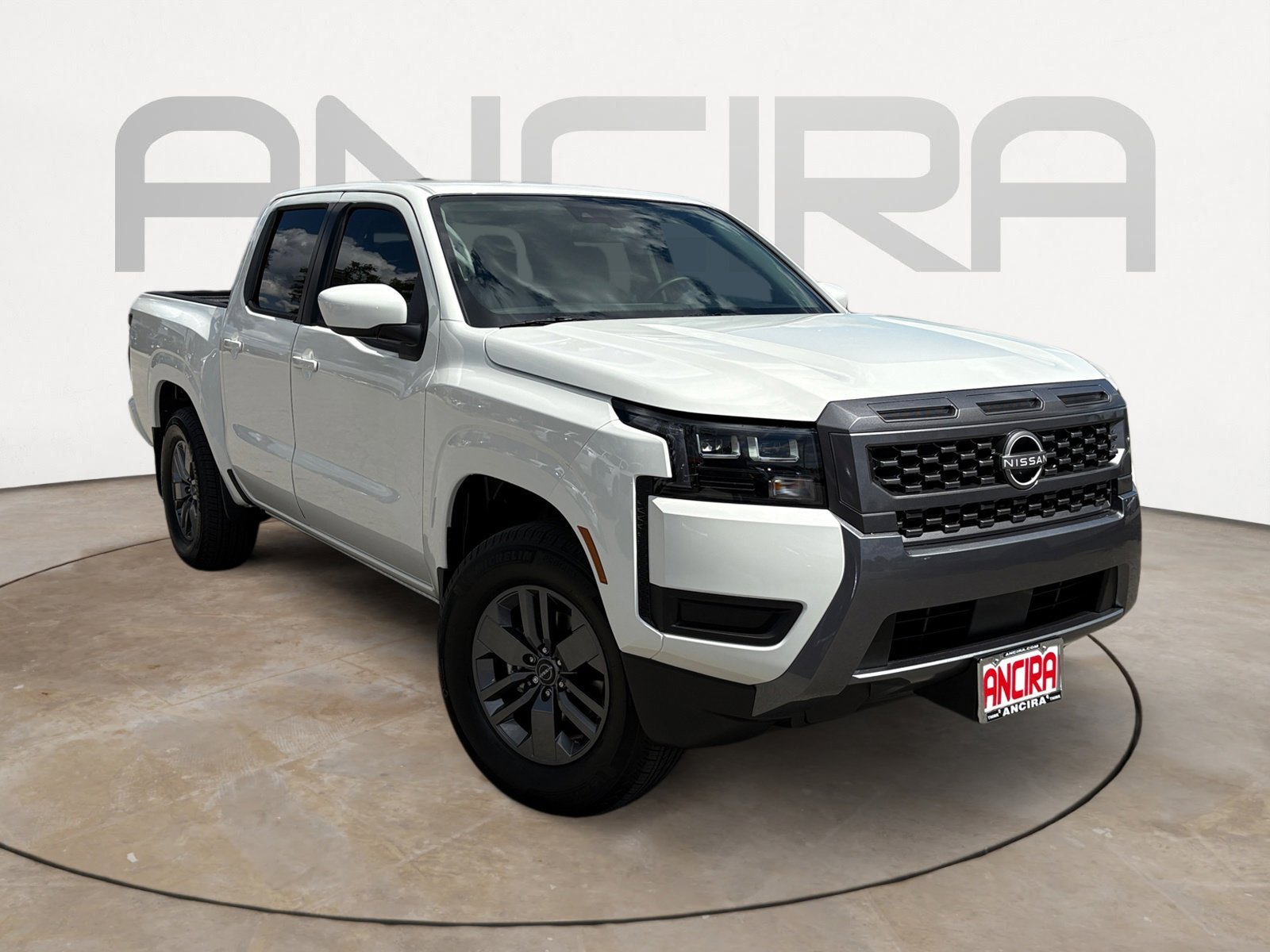New 2026 Glacier White Nissan SV image 4