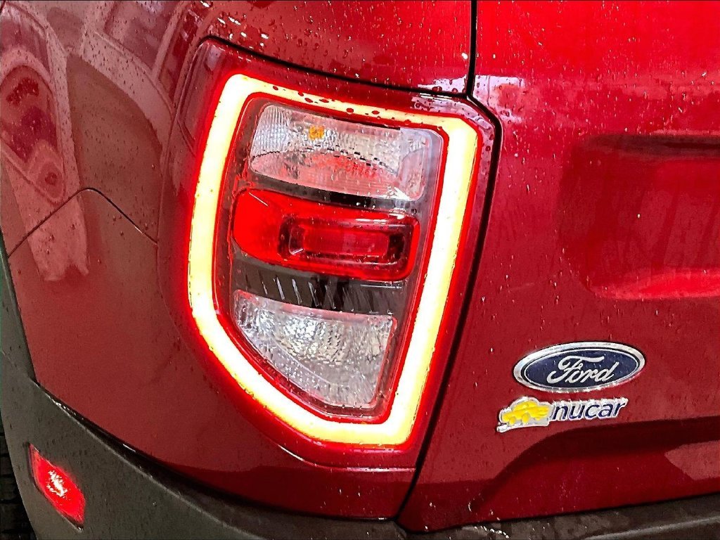 Used 2025 Ruby Red Metallic Ford Outer Banks image 32