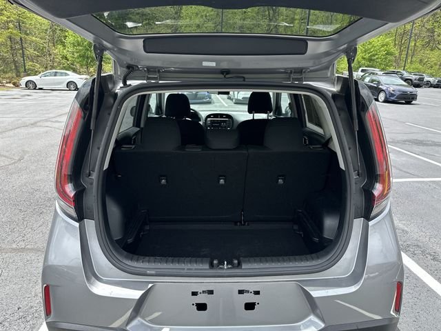 2025 Kia Soul LX - Photo 21