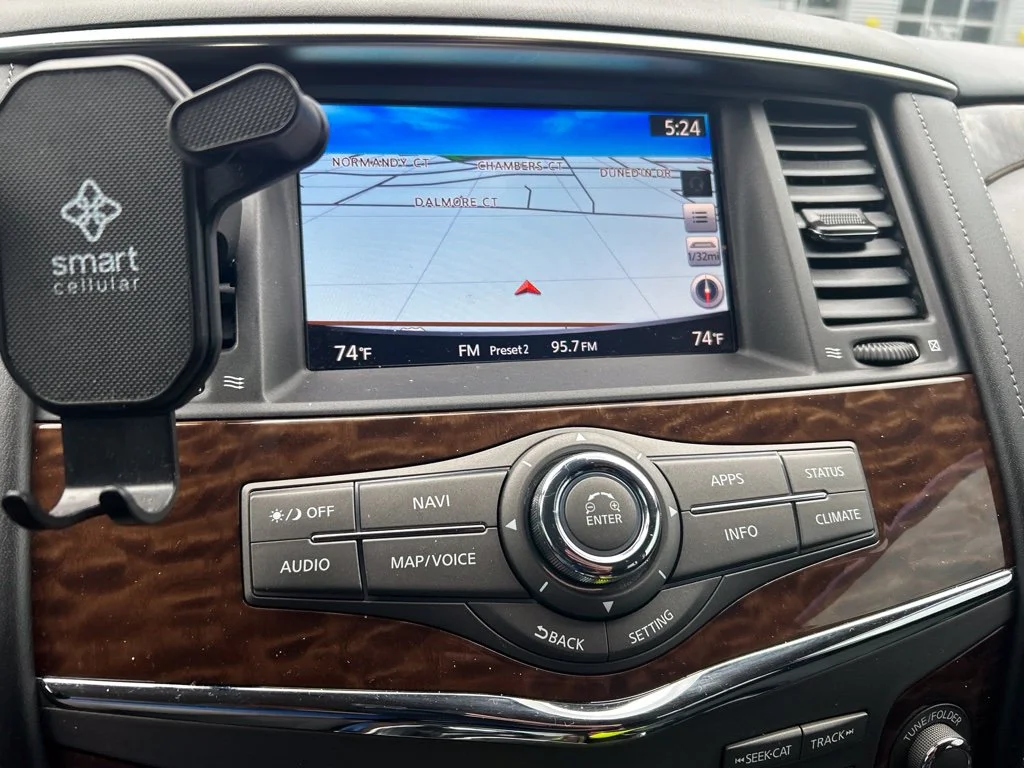 Used 2019 Silver Nissan SV image 12
