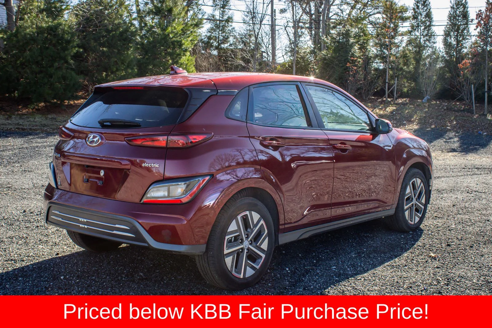Used 2023 Red Hyundai SEL image 7