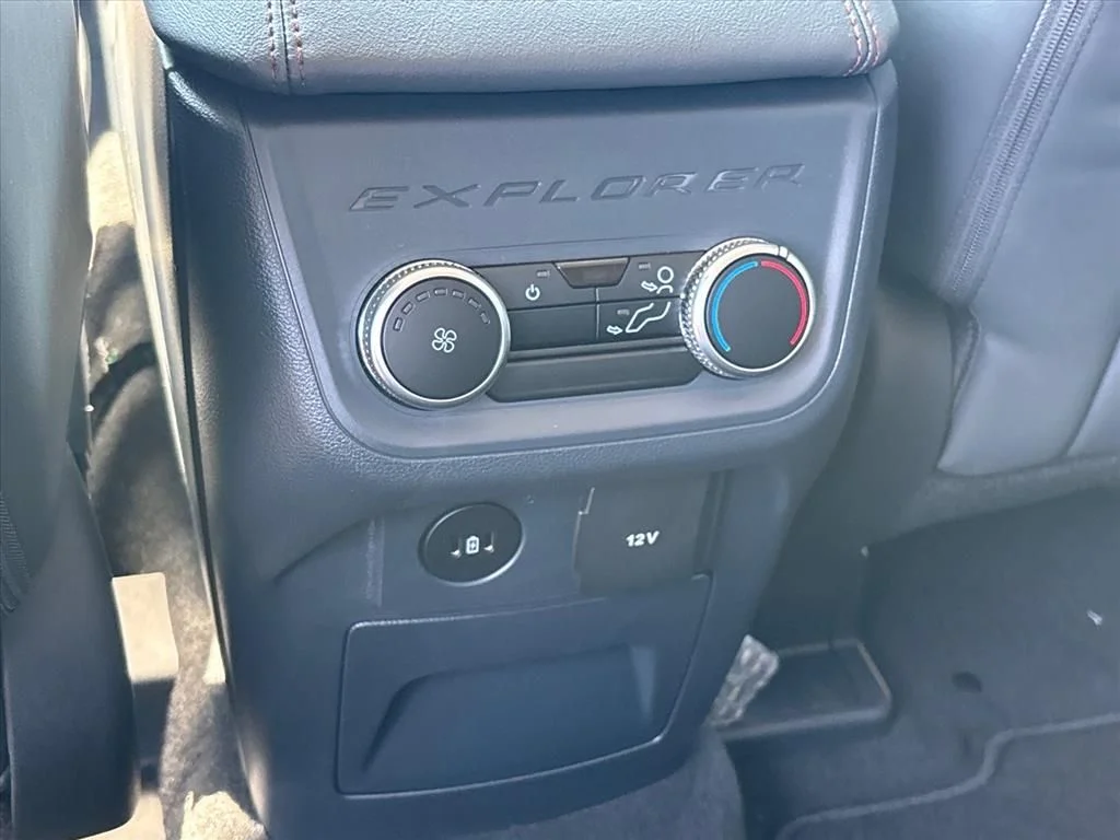 New 2026 Carbonized Gray Metallic Ford Active image 19