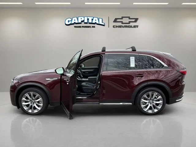 Used 2025  Mazda Premium Plus Package image 13