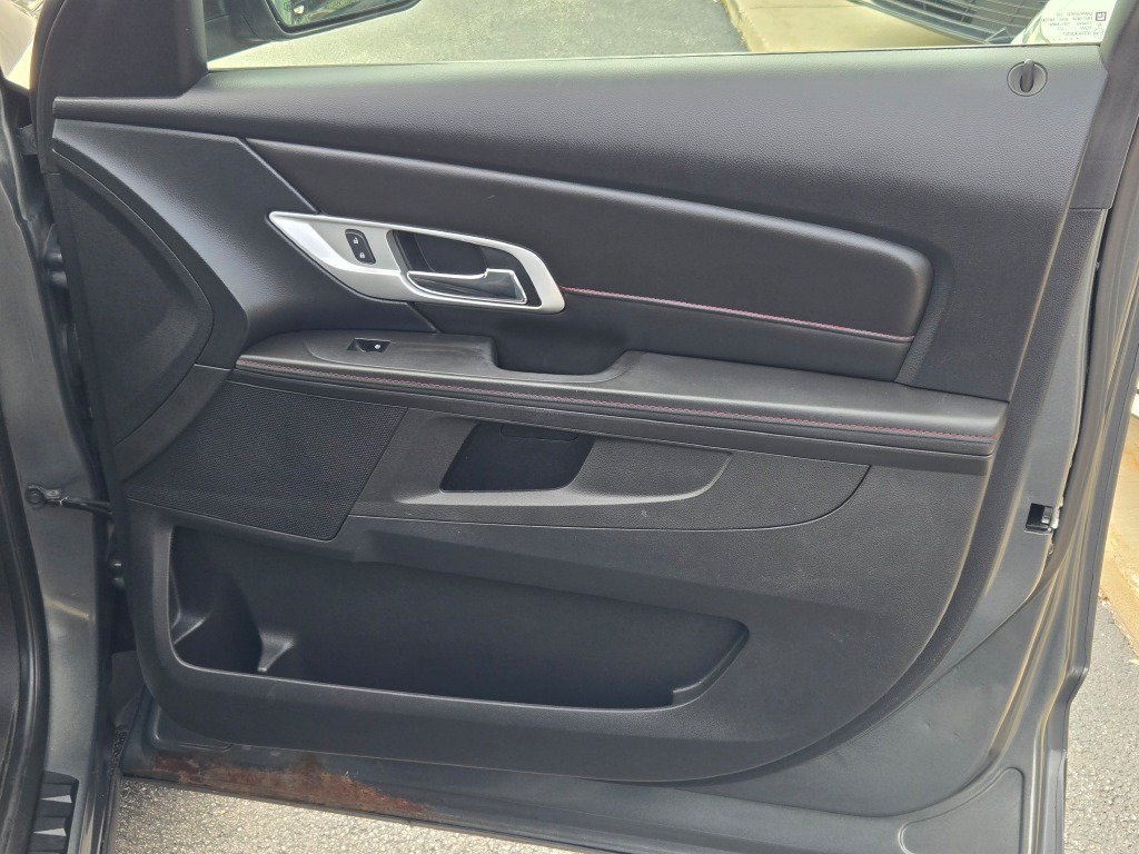 Used 2013 Gray Green Metallic GMC SLE-1 image 4