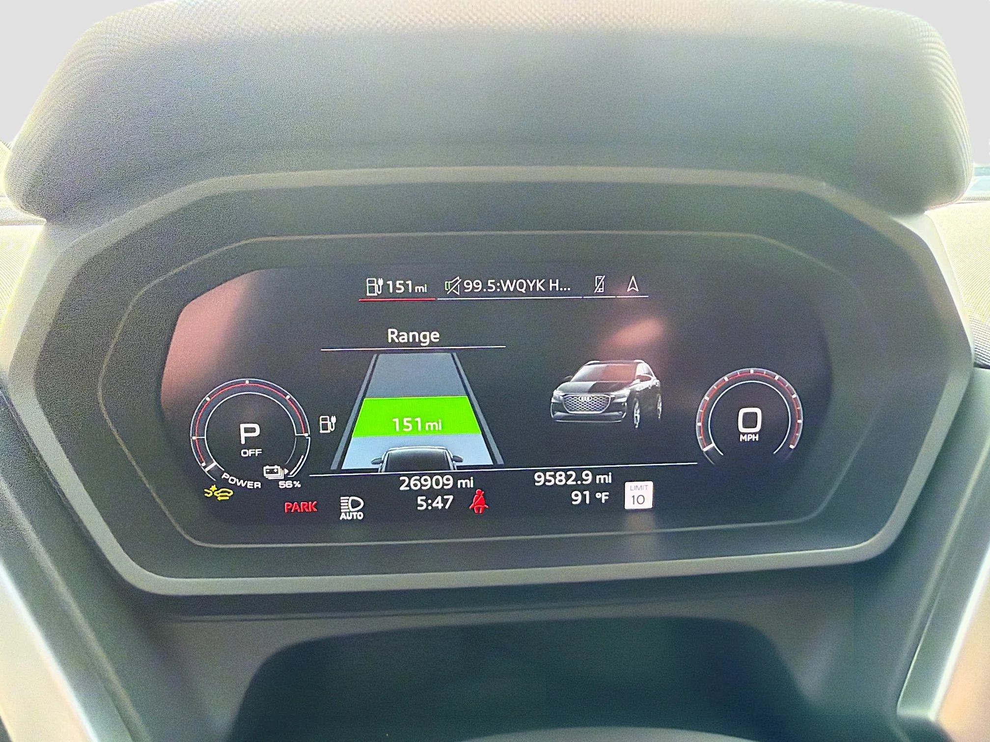 Used 2025 Glacier White Audi Premium image 39