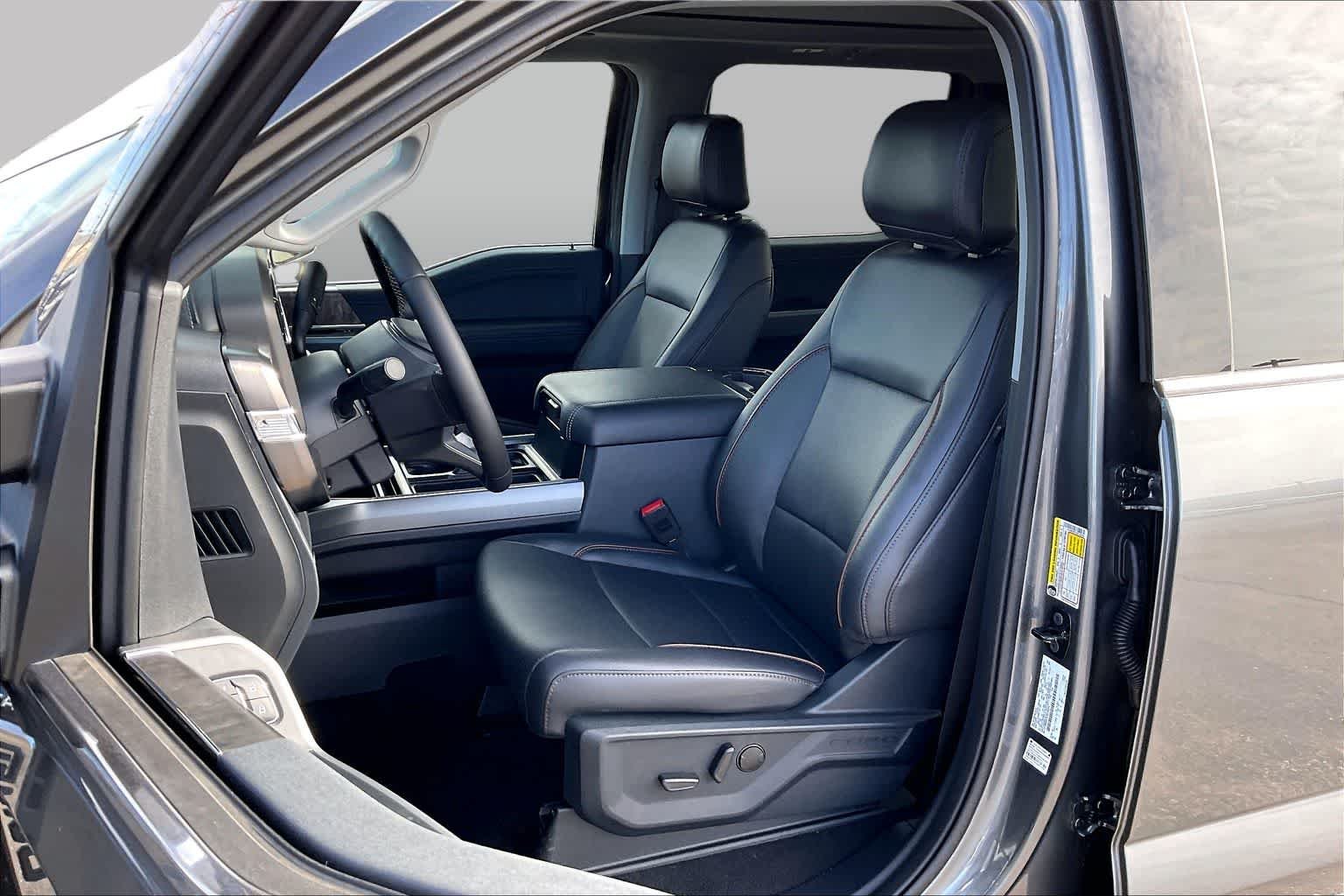New 2026 Carbonized Gray Metallic Ford F-250® Lariat® image 9