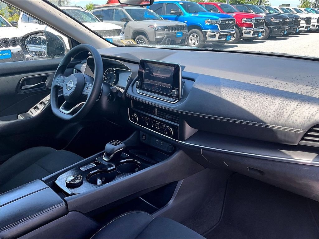 Used 2024 Silver Nissan S image 14