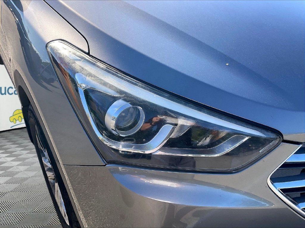 Used 2018 Mineral Gray Hyundai 2.0T image 29
