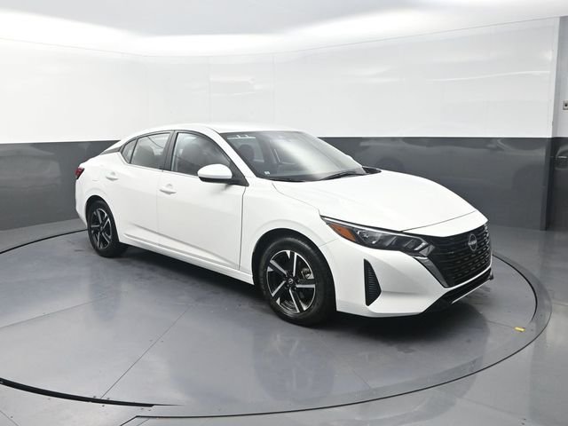 Used 2025 White Nissan SV image 10