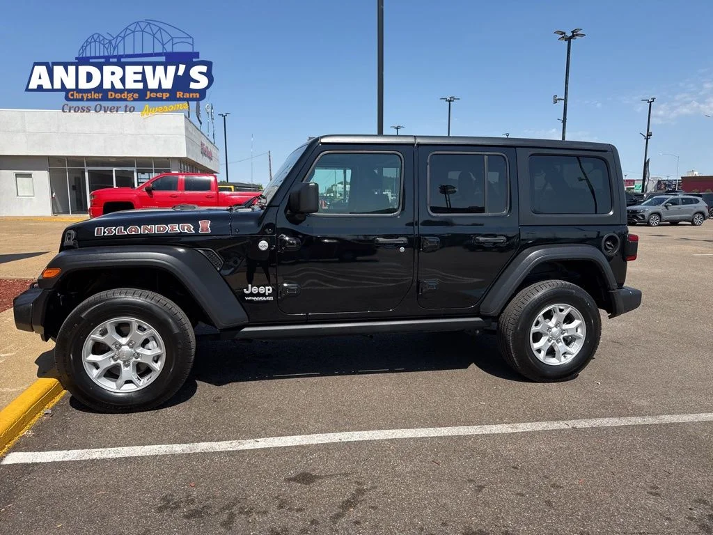 2021 Jeep Wrangler ISLANDER's photo
