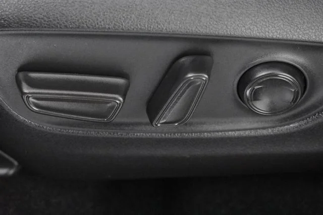 Used 2023  Toyota XLE image 15