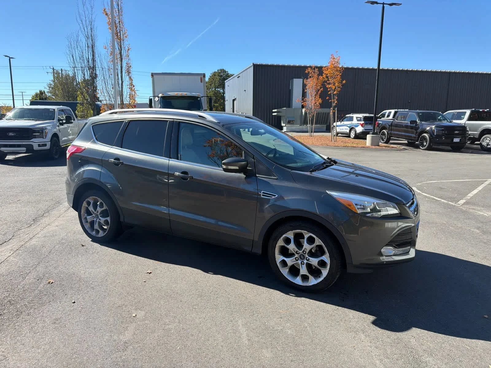 Used 2015 Magnetic Ford Titanium image 6