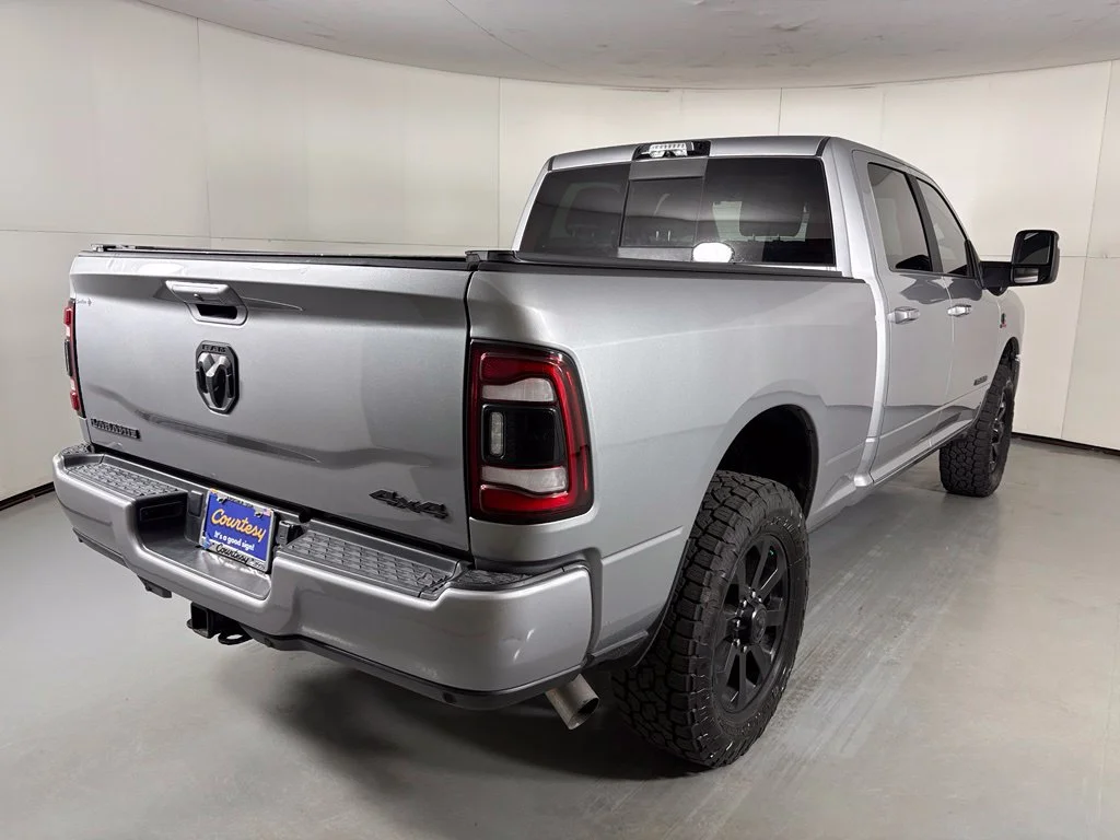 Used 2024 Silver Ram Laramie image 8