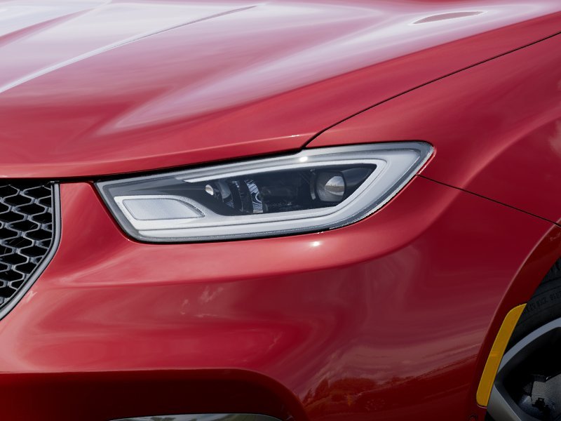 New 2026 Red Hot Pearl-Coat Exterior Paint Chrysler Select image 10