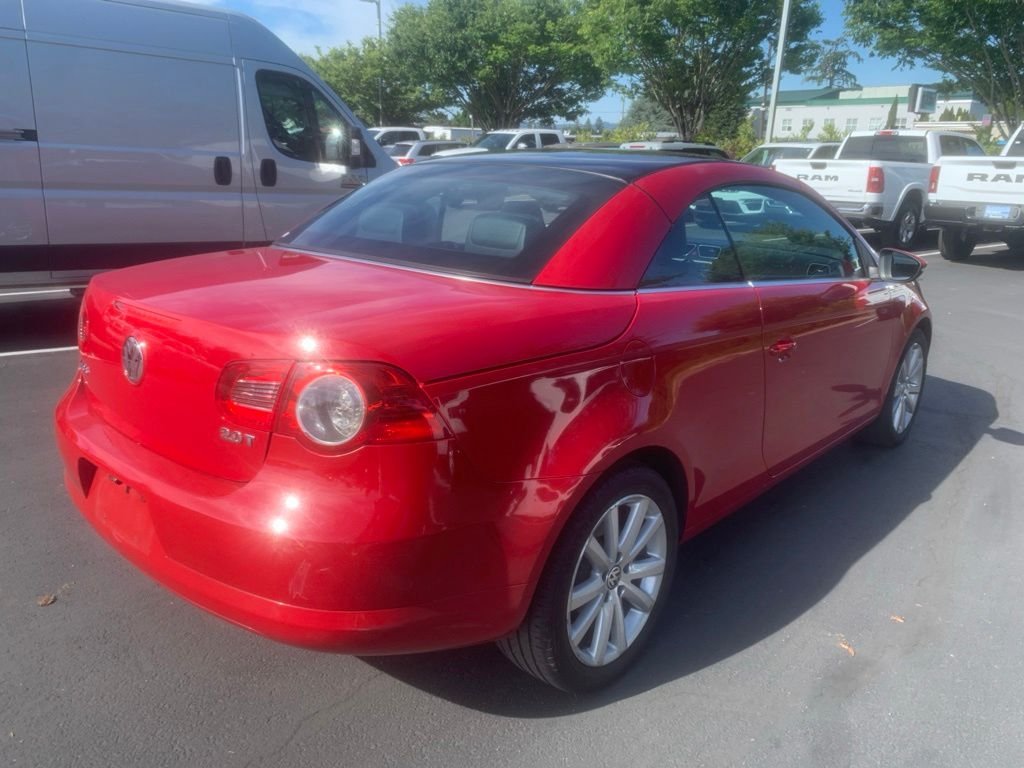 Used 2010 Salsa Red Volkswagen Komfort Edition image 7