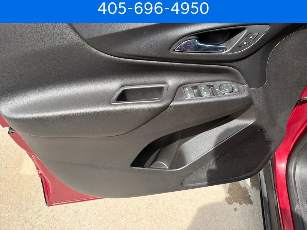 Pre-Owned 2021 Chevrolet Equinox LT