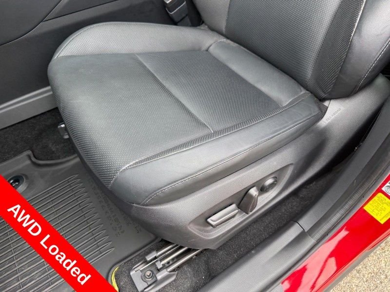 Used 2024 Black Toyota Platinum image 17