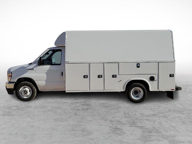 2026 Ford E-Series Cutaway Base - Photo 31