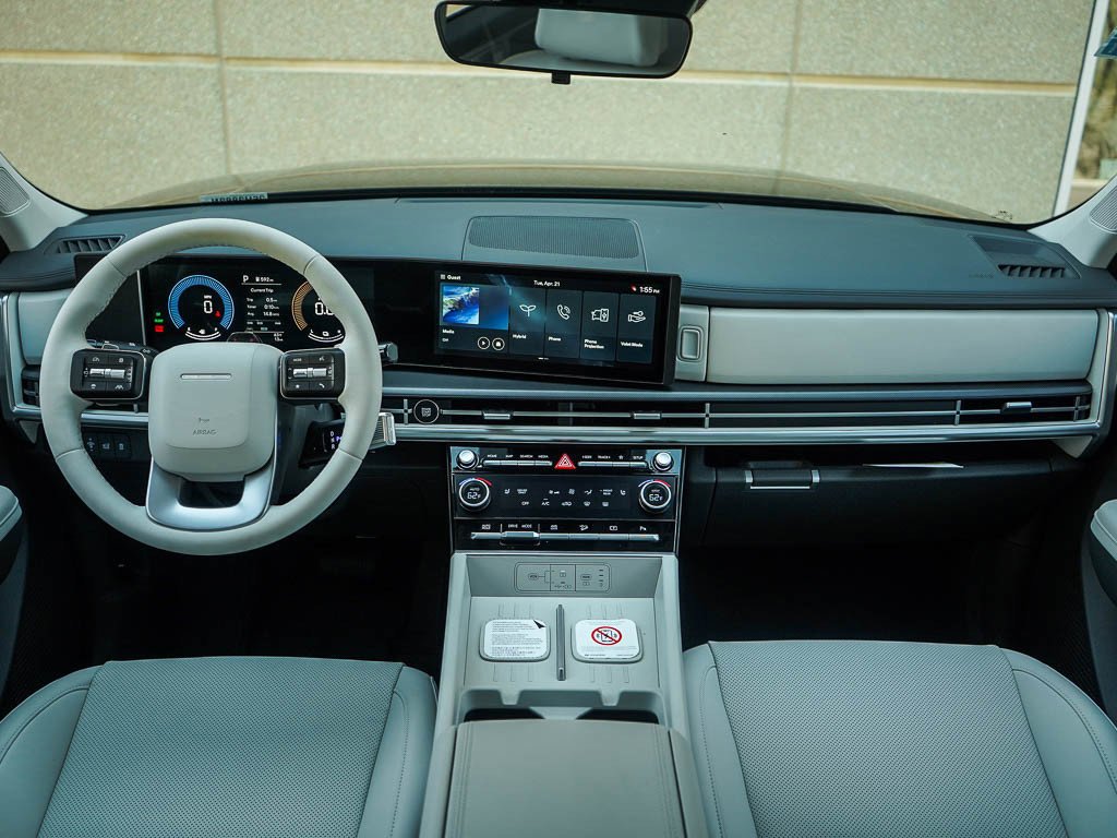 New 2026 Phantom Black Hyundai SEL AWD image 15