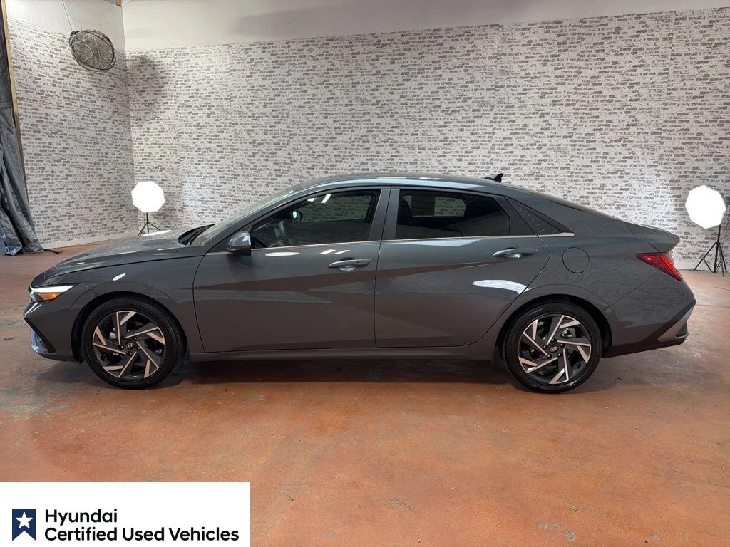 Certified Used 2025 Ecotronic Gray Hyundai SEL Convenience image 4