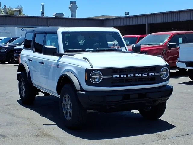New 2026 Oxford White Ford Big Bend image 3