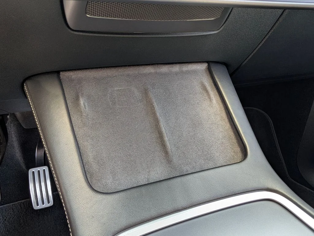 Used 2023  Tesla Performance image 25