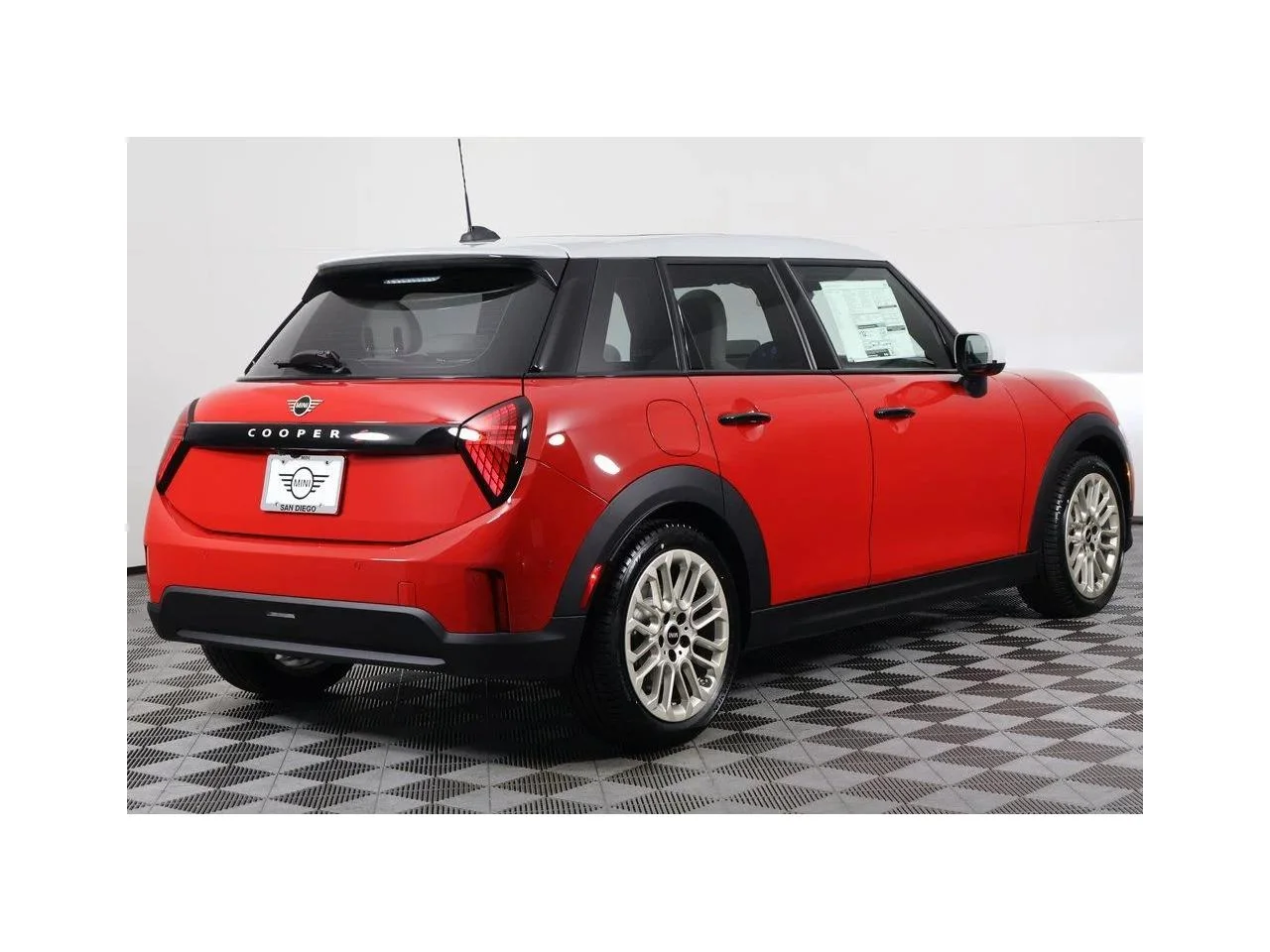 New 2026 Chili Red II MINI ICONIC image 2